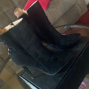 Beautiful black booties
